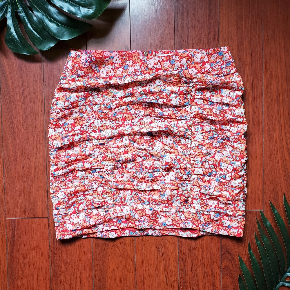 Forever 21 Ruched Floral Mini Pencil Skirt